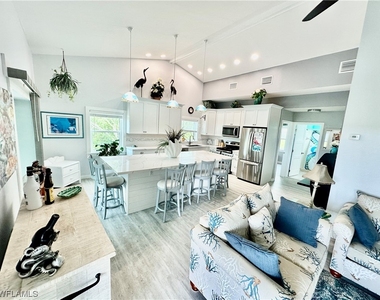 3770 Park Avenue - Photo Thumbnail 27