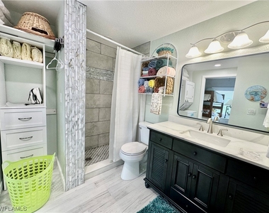3770 Park Avenue - Photo Thumbnail 16