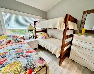 3770 Park Avenue - Photo Thumbnail 13