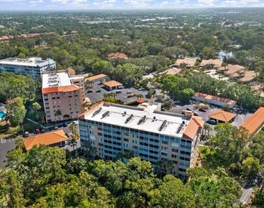 15161 Cedarwood Lane - Photo Thumbnail 28