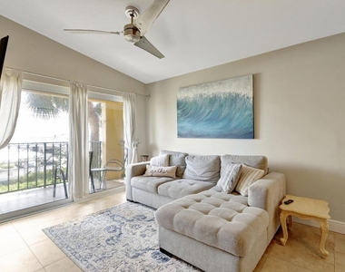 1050 Lake Shore Drive - Photo Thumbnail 24