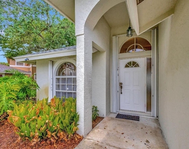 13796 Yarmouth Drive - Photo Thumbnail 2