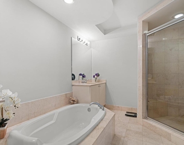 801 S Olive Avenue - Photo Thumbnail 13