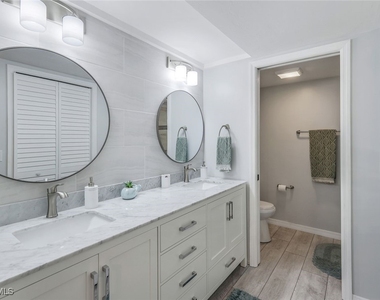 12500 Cold Stream Drive - Photo Thumbnail 15