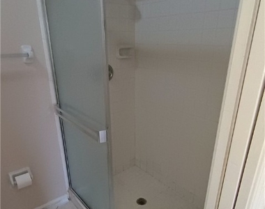 13247 Whitehaven Lane - Photo Thumbnail 16