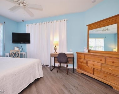 9100 Southmont Cove - Photo Thumbnail 30