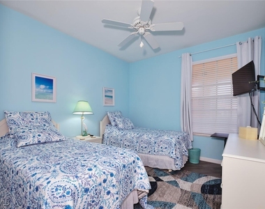 9100 Southmont Cove - Photo Thumbnail 44