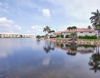 9100 Southmont Cove - Photo Thumbnail 11