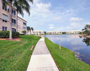9100 Southmont Cove - Photo Thumbnail 14