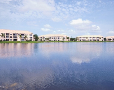 9100 Southmont Cove - Photo Thumbnail 12
