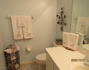 8076 Queen Palm Lane - Photo Thumbnail 8