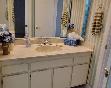 11115 Oakdale Road - Photo Thumbnail 20