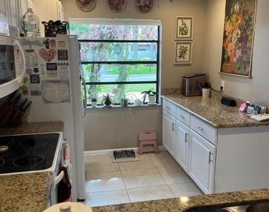 21500 Cypress Hammock Drive - Photo Thumbnail 7