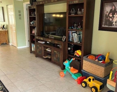 21500 Cypress Hammock Drive - Photo Thumbnail 14