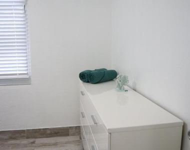 101 Tacoma Lane - Photo Thumbnail 46