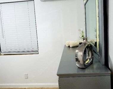 101 Tacoma Lane - Photo Thumbnail 35