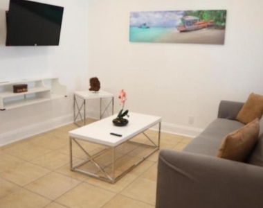 101 Tacoma Lane - Photo Thumbnail 36