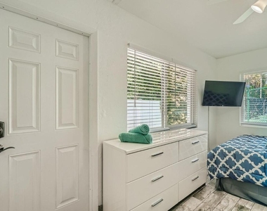 101 Tacoma Lane - Photo Thumbnail 18