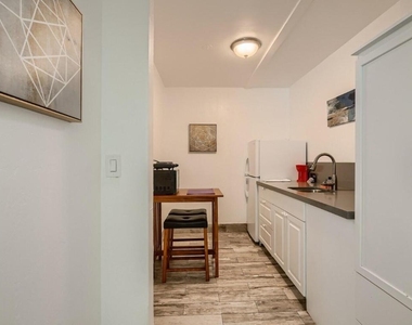 101 Tacoma Lane - Photo Thumbnail 20