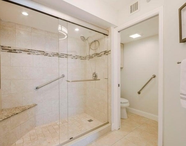 9600 S Ocean Drive - Photo Thumbnail 23
