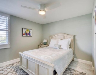 9600 S Ocean Drive - Photo Thumbnail 25