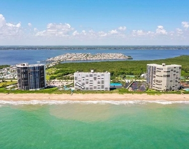 9600 S Ocean Drive - Photo Thumbnail 35