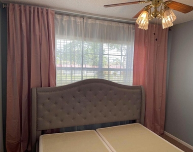 155 Lake Carol Drive - Photo Thumbnail 6