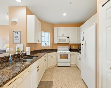 1415 Sweetwater Cove - Photo Thumbnail 4