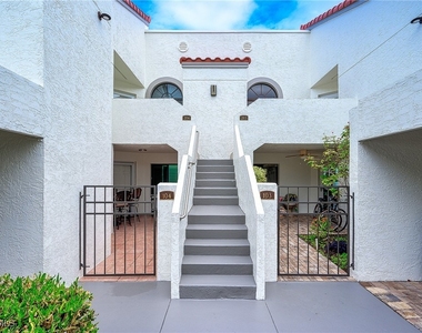 565 Beachwalk Circle - Photo Thumbnail 2