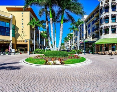 565 Beachwalk Circle - Photo Thumbnail 32