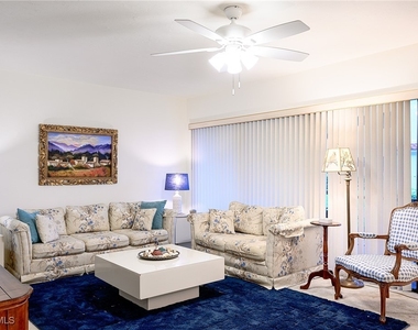 565 Beachwalk Circle - Photo Thumbnail 7