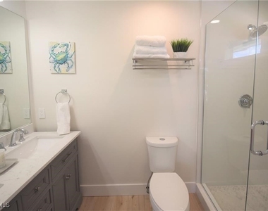803 104th Avenue N - Photo Thumbnail 9