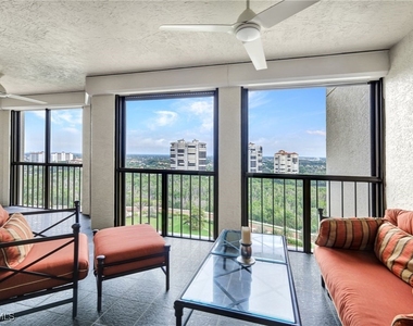 8171 Bay Colony Drive - Photo Thumbnail 17