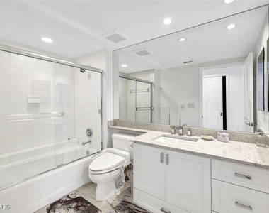 8171 Bay Colony Drive - Photo Thumbnail 15