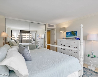 4005 Gulf Shore Boulevard N - Photo Thumbnail 29