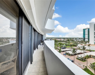 4005 Gulf Shore Boulevard N - Photo Thumbnail 13