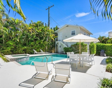 141 Chilean Avenue - Photo Thumbnail 24