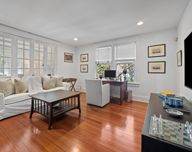 141 Chilean Avenue - Photo Thumbnail 7
