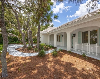 816 Turkey Oak Lane - Photo Thumbnail 1