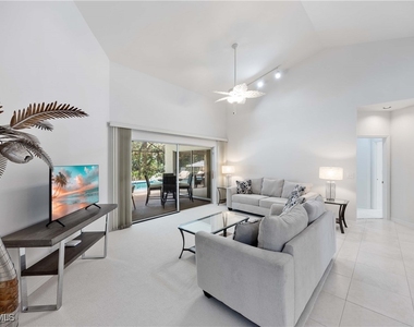 816 Turkey Oak Lane - Photo Thumbnail 5
