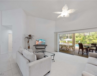 816 Turkey Oak Lane - Photo Thumbnail 6