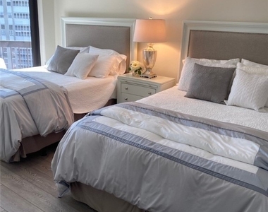 4551 Gulf Shore Boulevard N - Photo Thumbnail 11