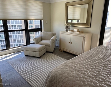4551 Gulf Shore Boulevard N - Photo Thumbnail 8