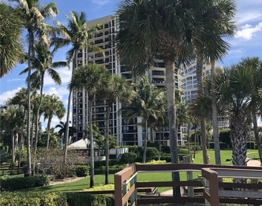 4551 Gulf Shore Boulevard N - Photo Thumbnail 23