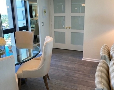 4551 Gulf Shore Boulevard N - Photo Thumbnail 16