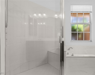 20240 Burnside Place - Photo Thumbnail 25