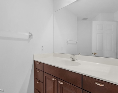 20240 Burnside Place - Photo Thumbnail 22