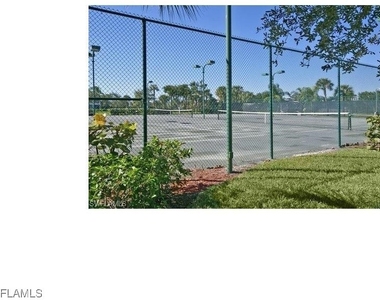 3025 Driftwood Way - Photo Thumbnail 11