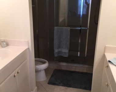 3025 Driftwood Way - Photo Thumbnail 6