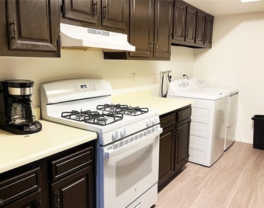 4650 Koval Lane - Photo Thumbnail 9